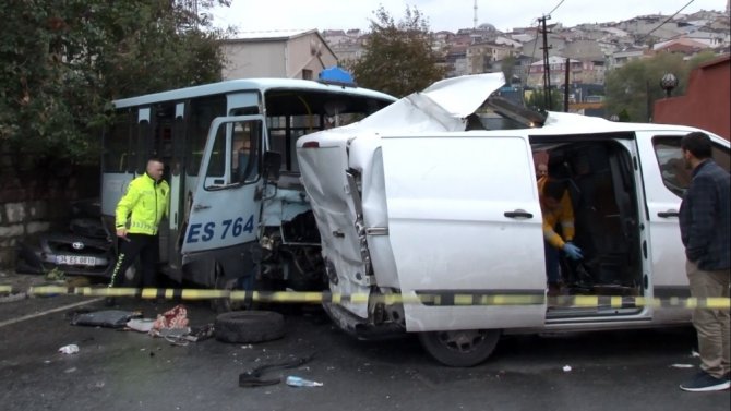 Gaziosmanpaşa’da Feci Kaza: 1’i Ağır 3 Yaralı