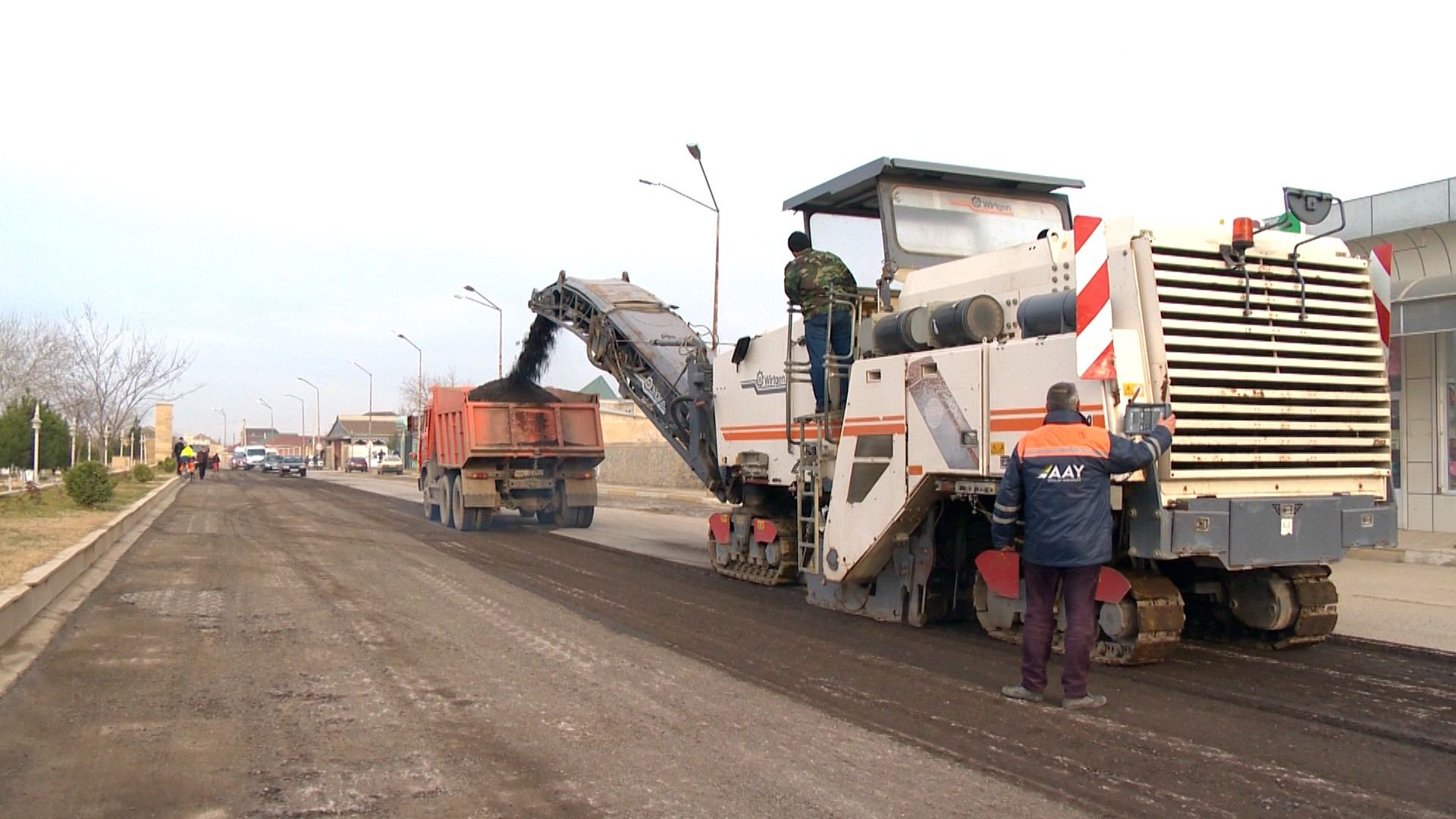 32 min əhalinin istifadə etdiyi Hacıqabul-Muğan avtomobil yolu yenidən qurulur (FOTO) - Gallery Image