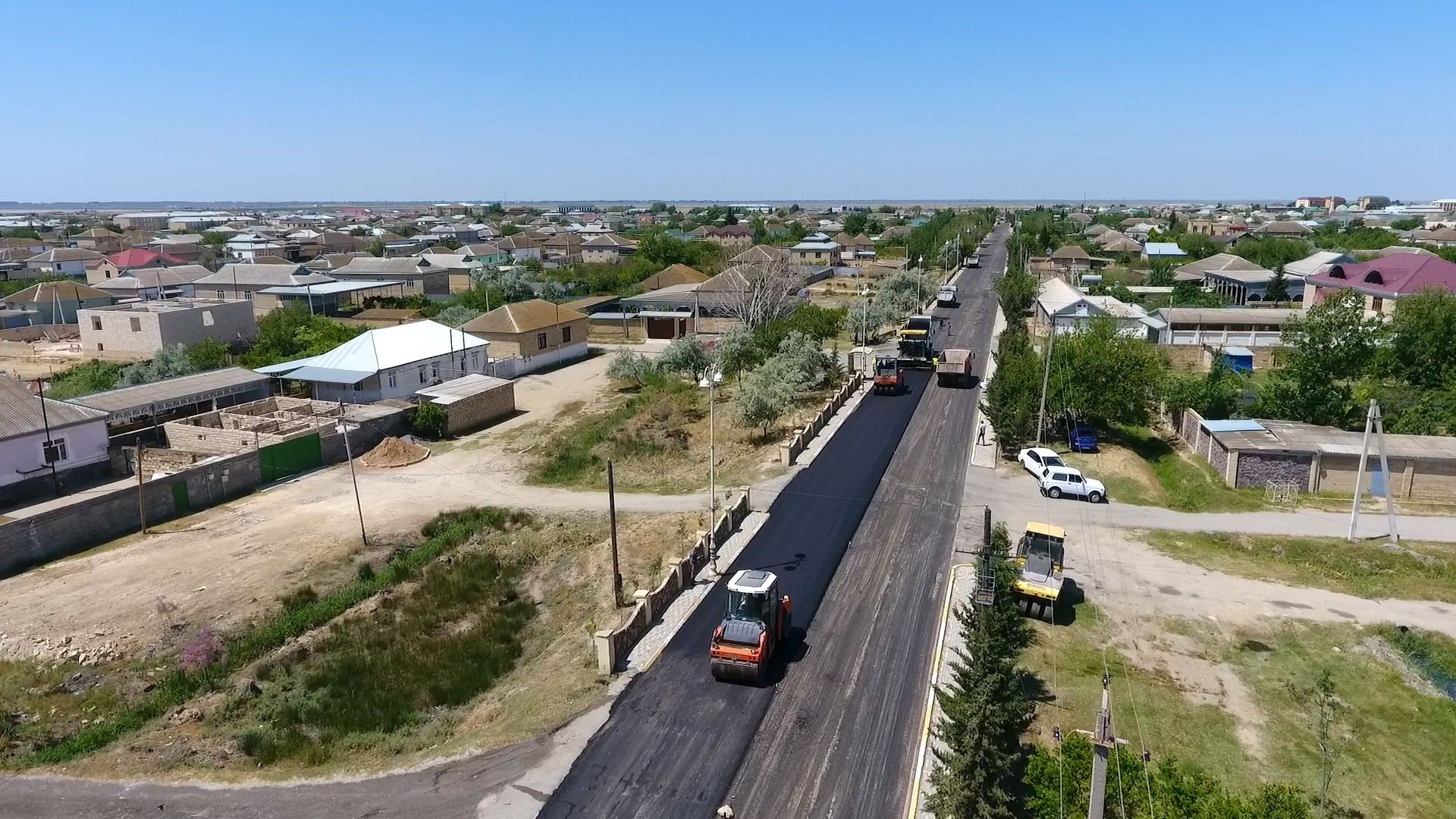 32 min əhalinin istifadə etdiyi Hacıqabul-Muğan avtomobil yolu yenidən qurulur (FOTO) - Gallery Image