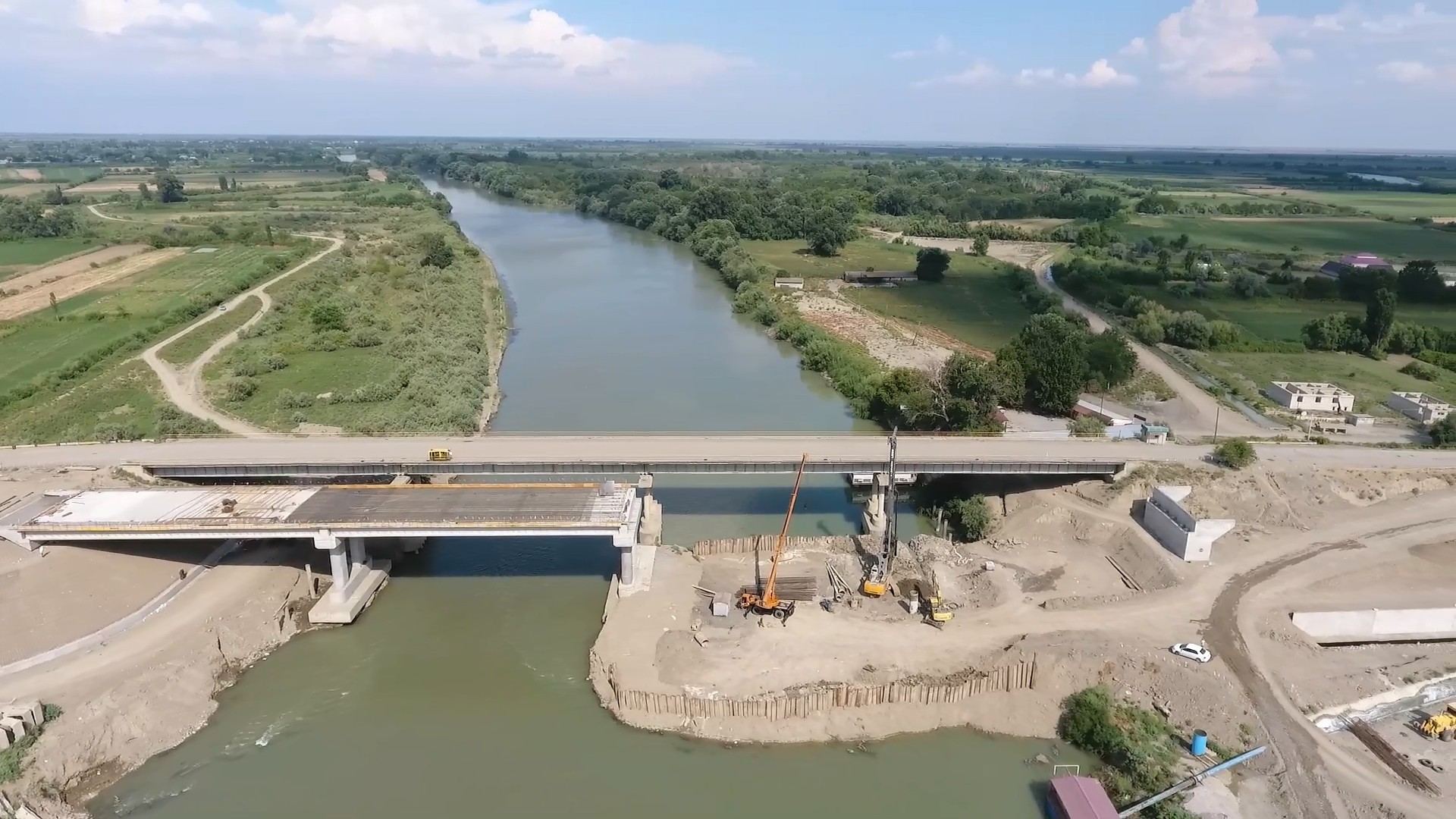 Ucar-Zərdab-Ağcabədi avtomobil yolunun tikintisi davam etdirilir (FOTO) - Gallery Image