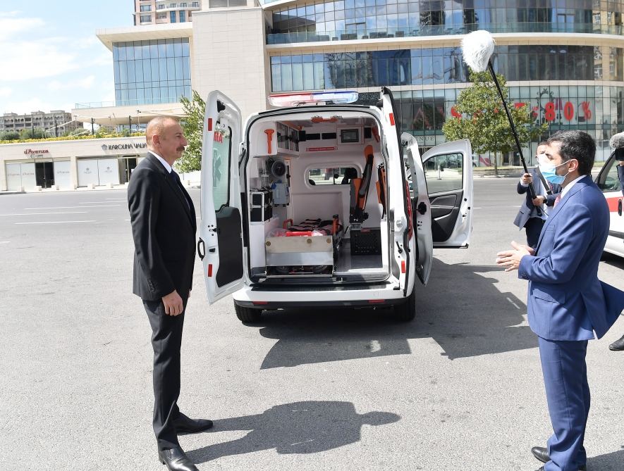 Prezident İlham Əliyevin tapşırığı ilə ölkəmizə yeni təcili tibbi yardım avtomobilləri gətirilib (FOTO) - Gallery Image