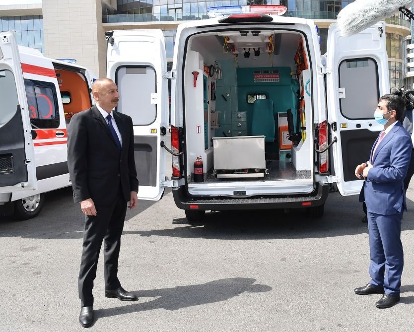 Prezident İlham Əliyevin tapşırığı ilə ölkəmizə yeni təcili tibbi yardım avtomobilləri gətirilib (FOTO) - Gallery Image