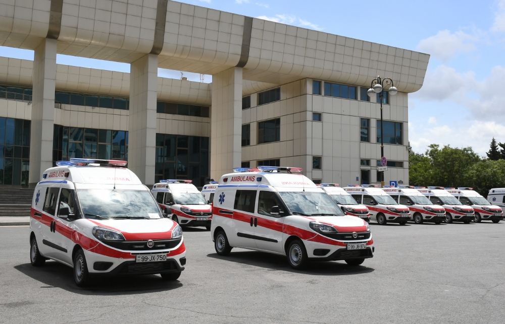 Prezident İlham Əliyevin tapşırığı ilə ölkəmizə yeni təcili tibbi yardım avtomobilləri gətirilib (FOTO) - Gallery Image