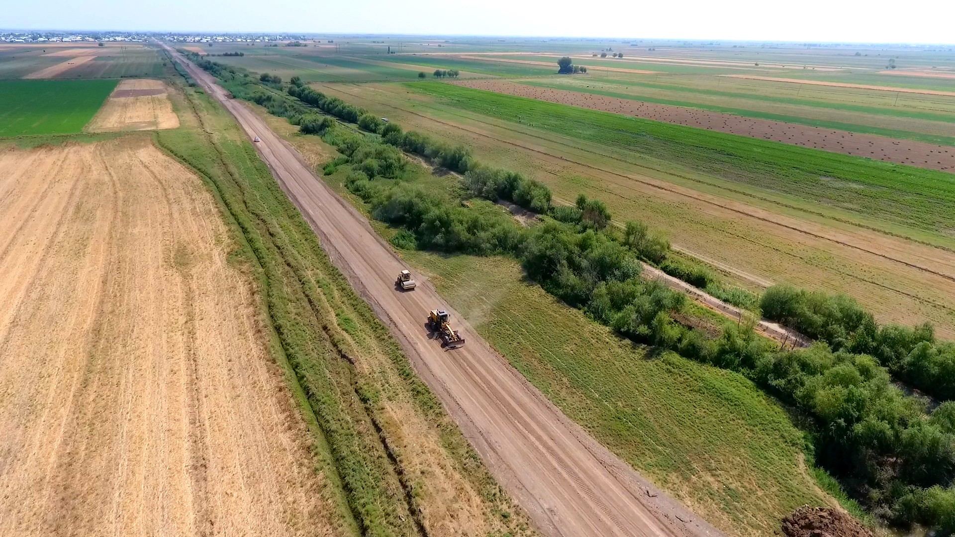 Ağcabədidə 41 km uzunluğunda yol yenidən qurulur (FOTO) - Gallery Image