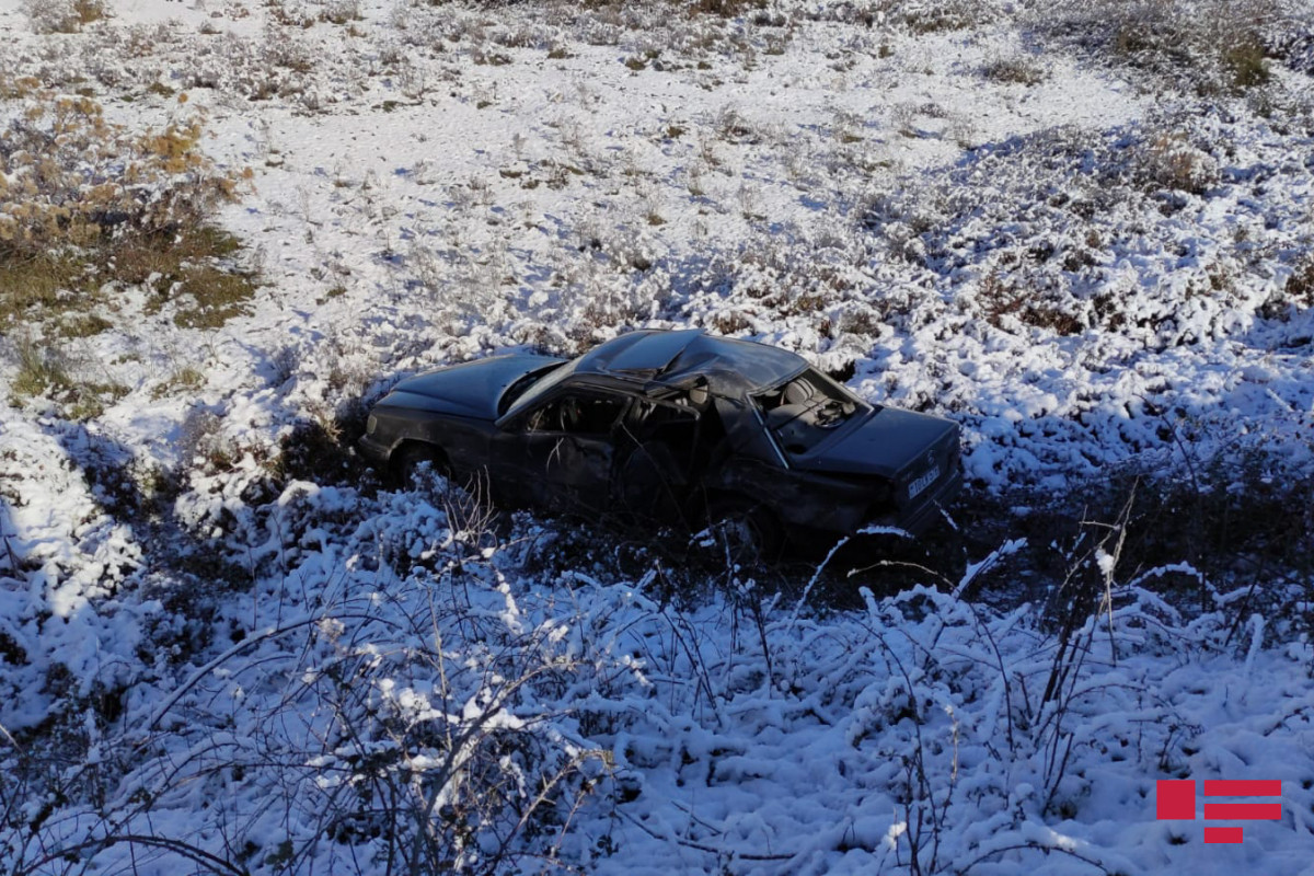 Xaçmazda zəncirvarı qəza baş verib, ölən və yaralananlar var - FOTO 