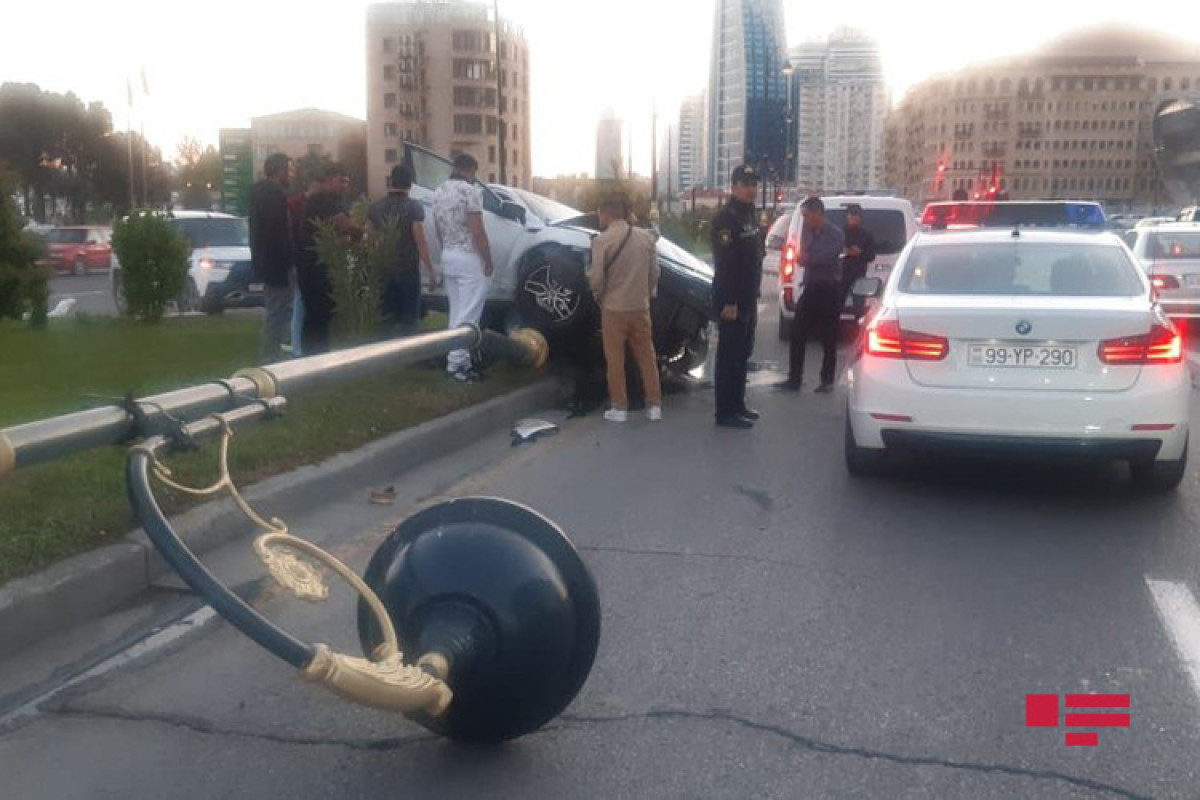 Bakıda ağır yol qəzası baş verib- FOTO 