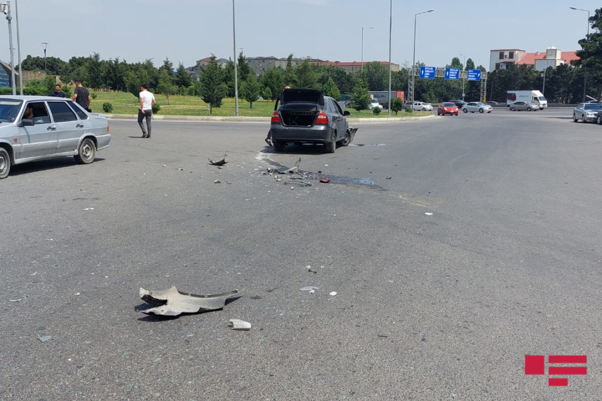 Bakıda yol qəzası olub, xəsarət alanlar var- FOTO 