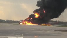 Şeremetyevo hava limanına eniş edən təyyarədə yanğın olub - VİDEOLAR (Yenilənib) 