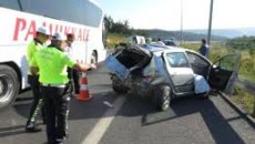 Geriyə hərəkət edən maşına avtobus çırpıldı: 1 ölü, 15 yaralı - VİDEO