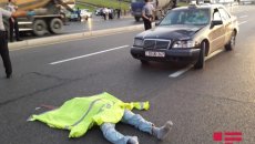 Bakıda taksi piyadanı vurub öldürdü - FOTO