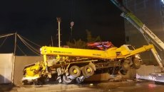 Bakıda beton pompalayan maşın aşıb  - FOTO