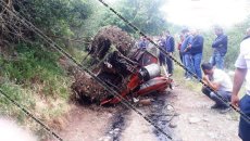 Ermənistanda iki hərbçi qardaş aşan traktorun altında qaldı:  1-i öldü, 1-i yaralandı - FOTO 