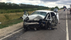 Əks zolağa keçən “Toyota” “Chevrolet”lə toqquşdu;  3 ölü, 1 yaralı - FOTO 