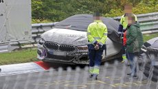 “BMW M-8”in sirli prototipi qəzaya uğradı - FOTO 