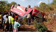 Mozambikdə avtobus yük maşınları ilə toqquşub: 31 ölü, 11 yaralı