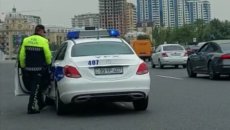 Bakıda yol polislərinin qazi ilə bağlı videosu yayıldı - VİDEO