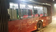 Bakıda yük maşını tuneldə avtobusla toqquşdu   - FOTO