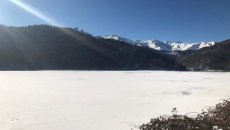 Qeyri-adi hadisə baş verdi; Göygöl mart ayında dondu - FOTO 