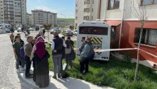 Ankarada məktəbli avtobusu binaya çırpılıb, 11 yaralı var - FOTO 