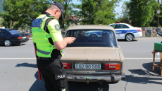 Yol polisi atmosferi çirkləndirən sürücüləri 50 manat cərimələdi - FOTO